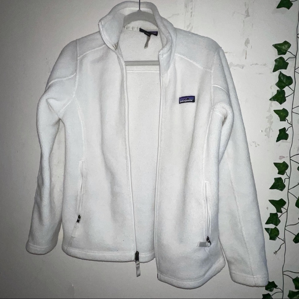 White Patagonia fleece